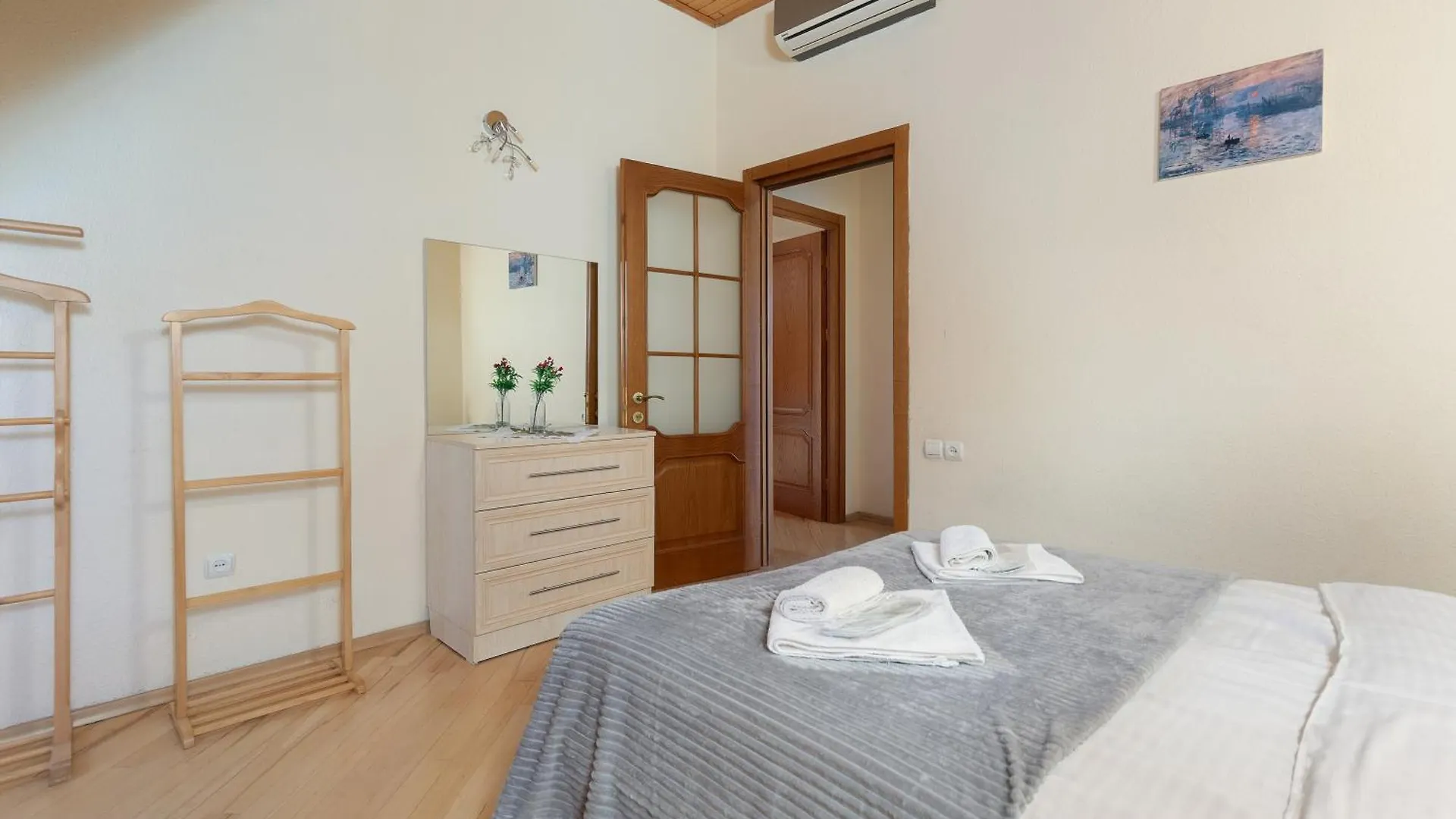 Apartments With Wine Cellar In Old Tbilisi 0*,