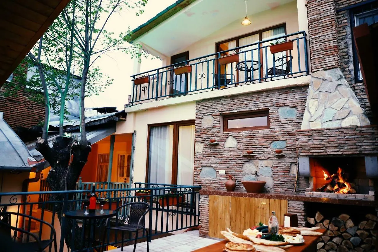 Apartments With Wine Cellar In Old Tbilisi 0*,