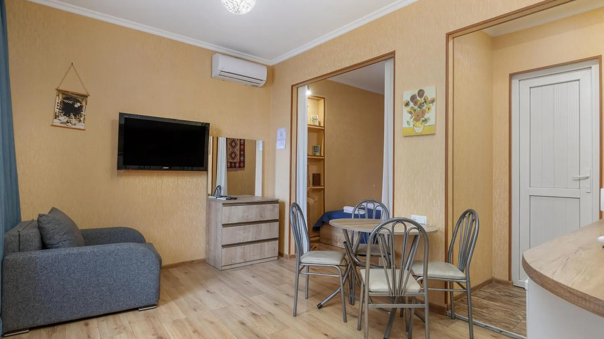 Aparthotel Apartments With Wine Cellar In Old Tbilisi